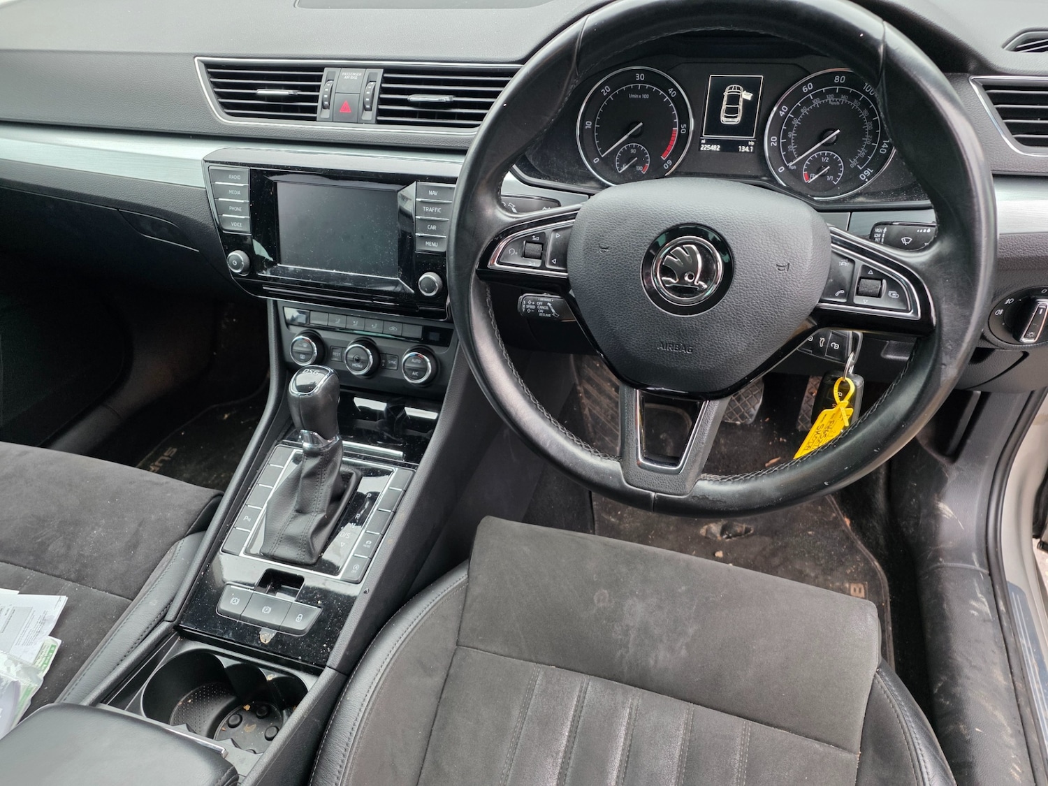 Used Skoda Superb 2016 for sale - 77461895: Photo 8