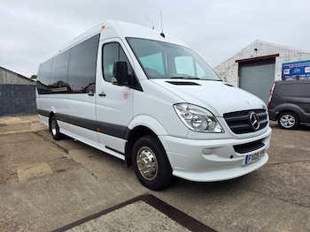 2009 (09) - 515 XLWB 20 Seater Plus Driver Automatic PSV Minibus