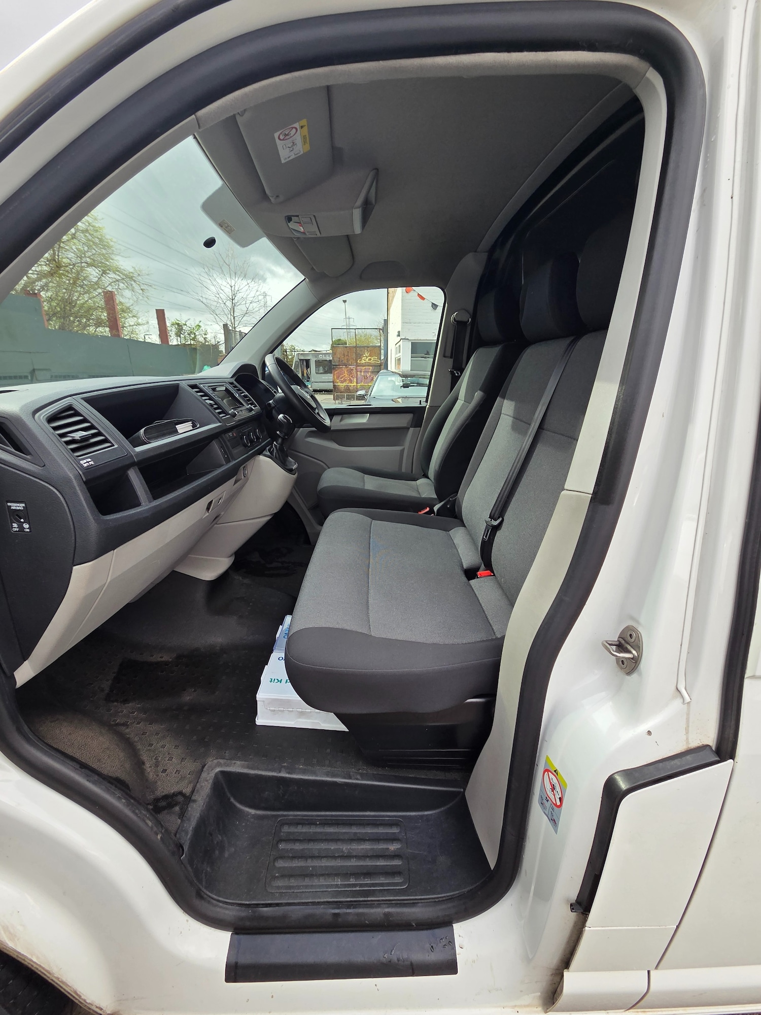 Used Volkswagen Transporter 2018 for sale - 78011736: Photo 11