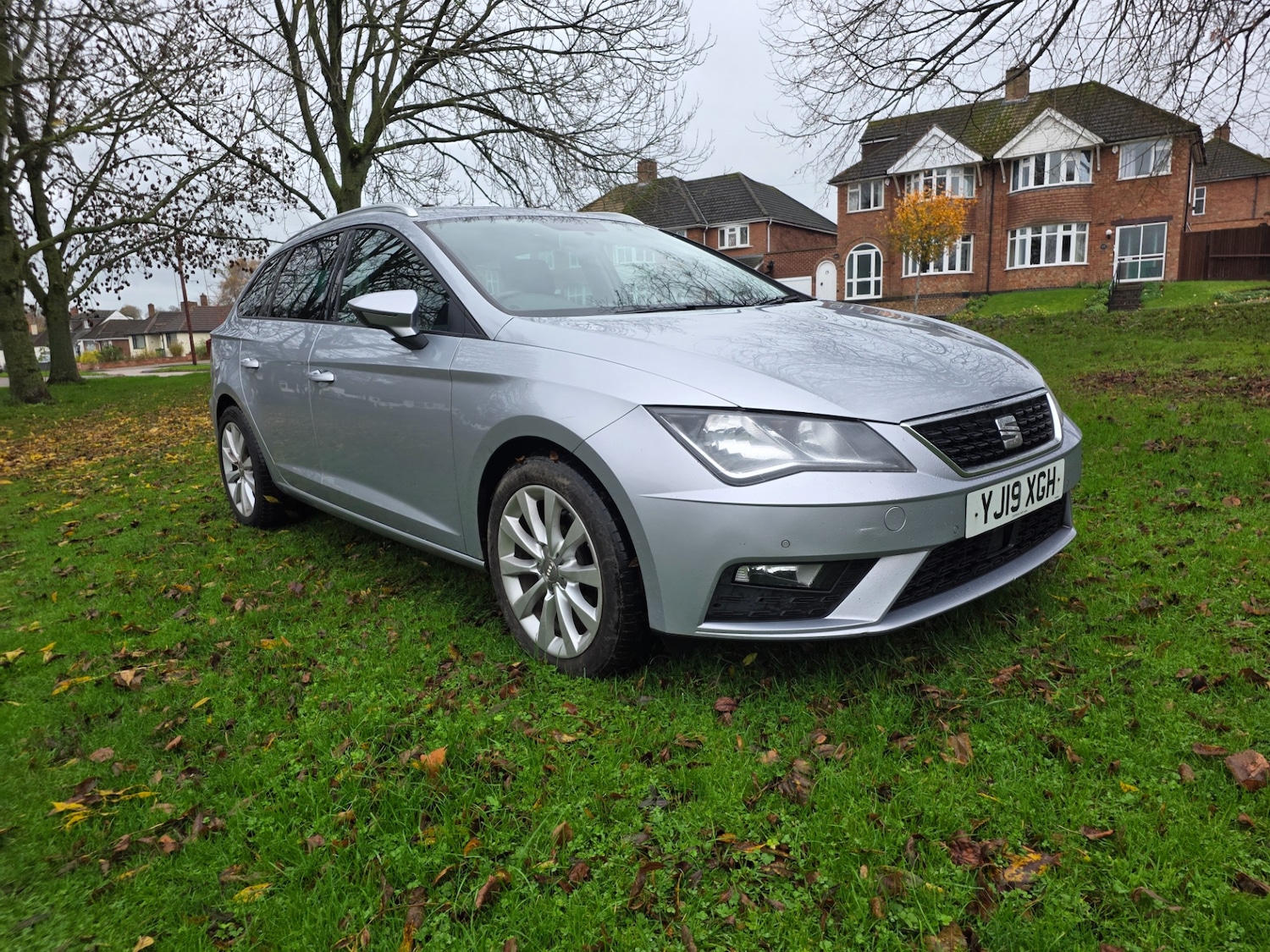 Used SEAT Leon 2019 for sale - 76556739: Photo 1