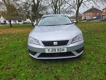 Used SEAT Leon 2019 for sale - 76556739: Photo