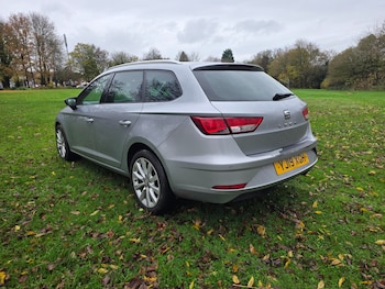 Used SEAT Leon 2019 for sale - 76556739: Photo