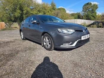 2016 (16) - 1.9D TL 5dr