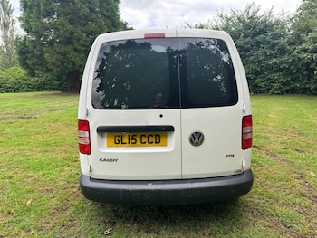 Used Volkswagen Caddy 2015 for sale - 75443602: Photo