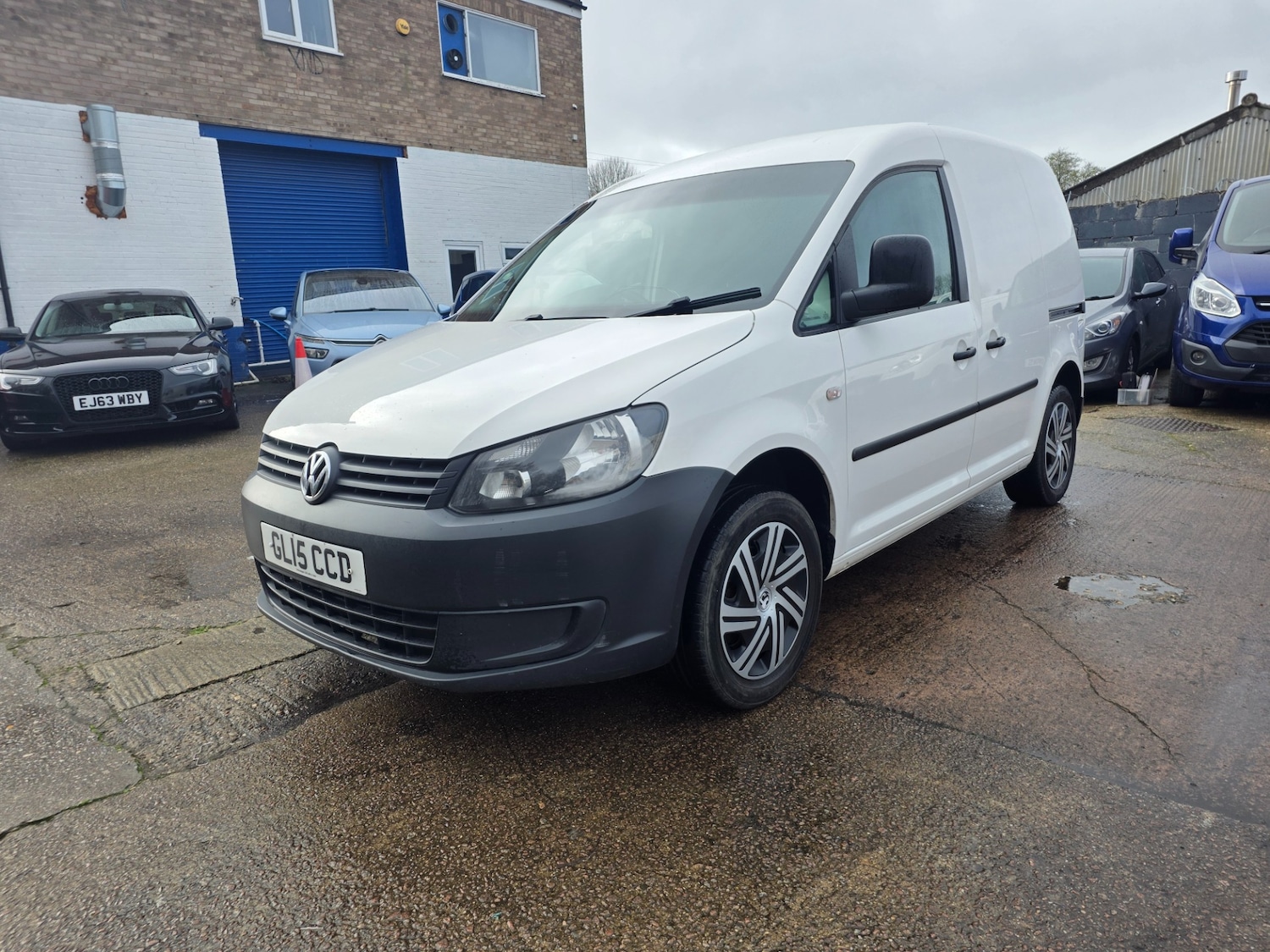 Used Volkswagen Caddy 2015 for sale - 77694720: Photo 3