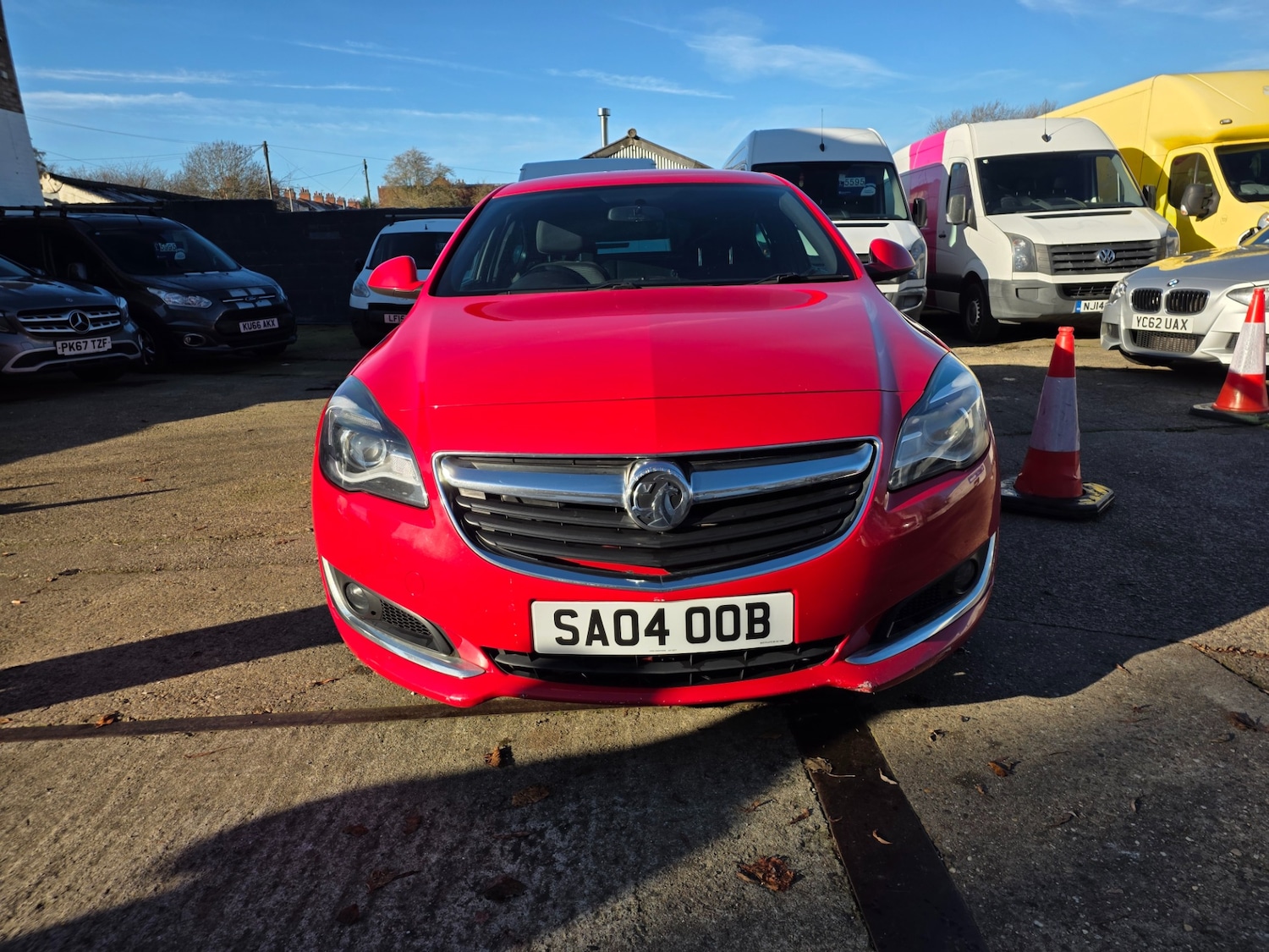Used Vauxhall Insignia 2016 for sale - 76651119: Photo 2