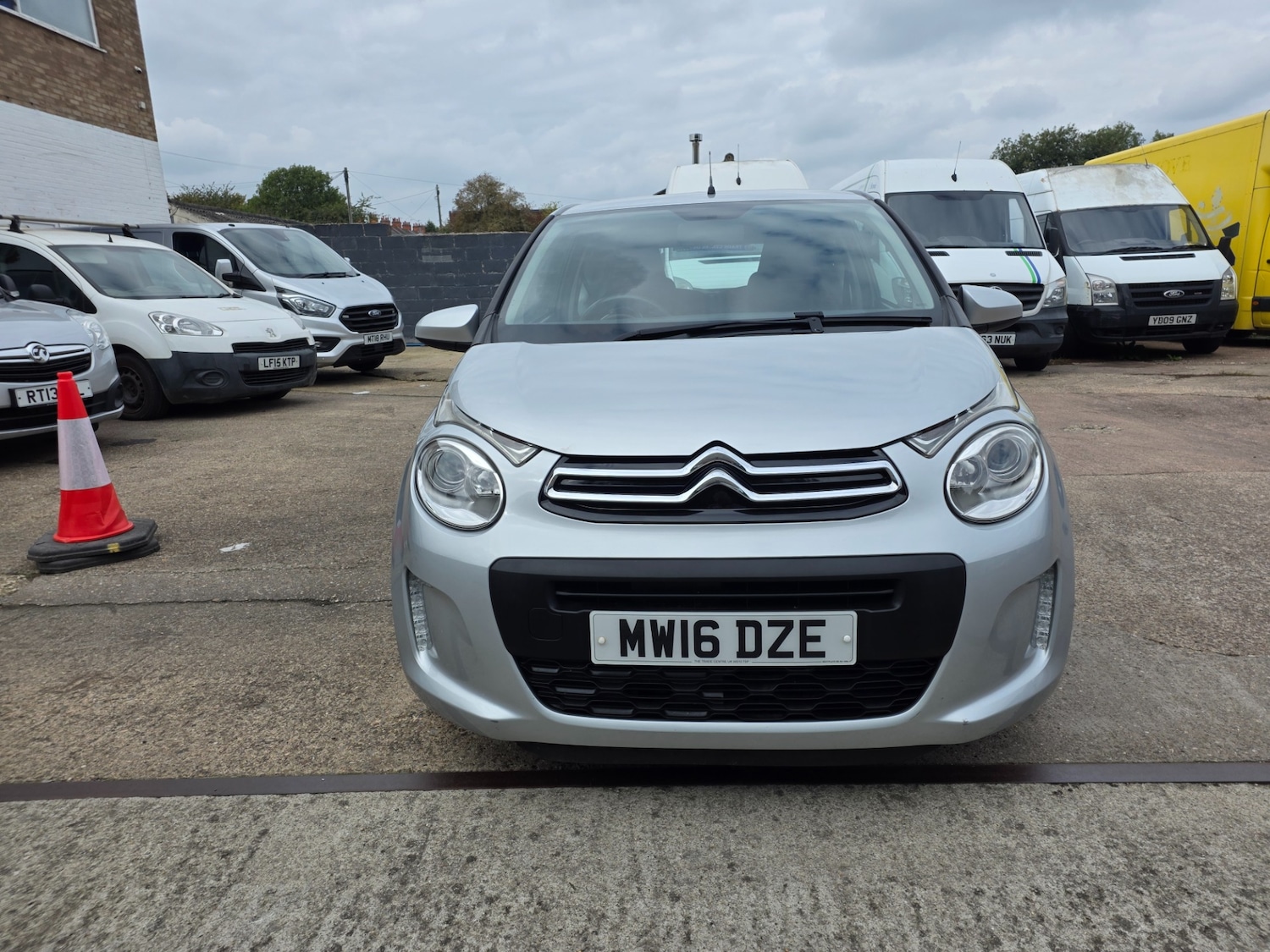 Used Citroen C1 2016 for sale - 76090989: Photo 2