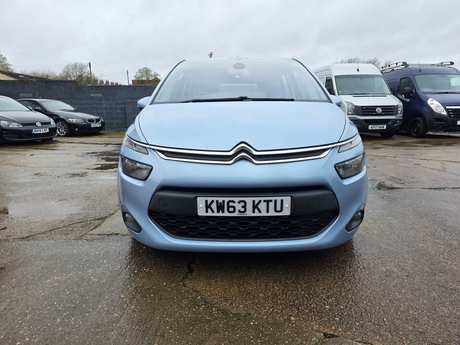 Used Citroen C4 Picasso 2014 for sale - 77618401: Photo 2