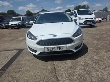 Used Ford Focus 2015 for sale - 79105252: Photo