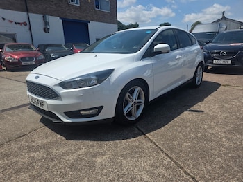 Used Ford Focus 2015 for sale - 79105252: Photo