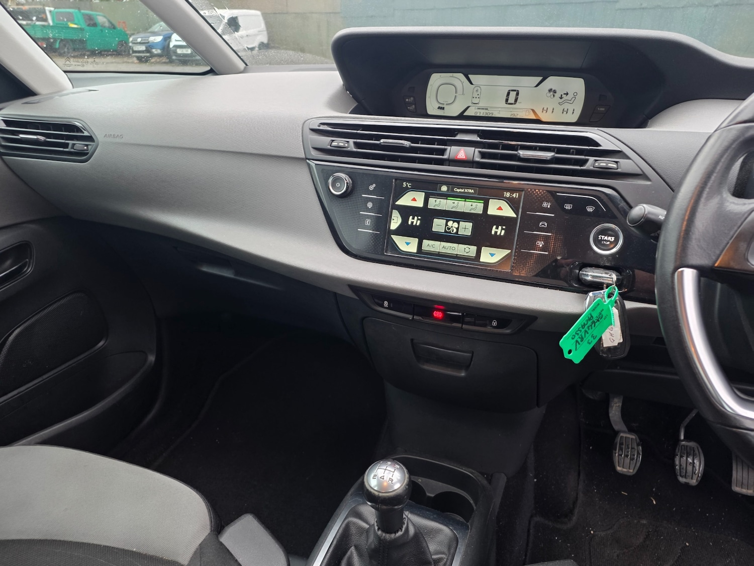 Used Citroen C4 Picasso 2014 for sale - 77378168: Photo 8