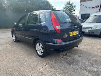 Used Nissan Almera Tino 2004 for sale - 75662276: Photo