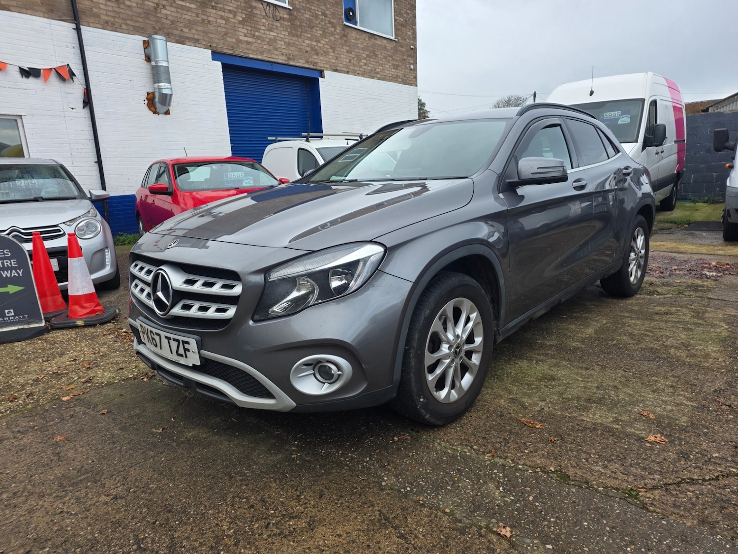 Used Mercedes-Benz GLA 2017 for sale - 76618794: Photo 3