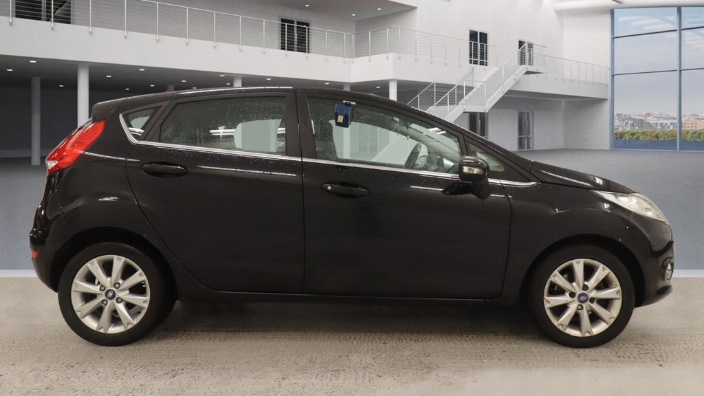 Used Ford Fiesta 2010 for sale - 77204914: Photo 3