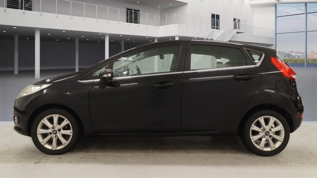 Used Ford Fiesta 2010 for sale - 77204914: Photo 6