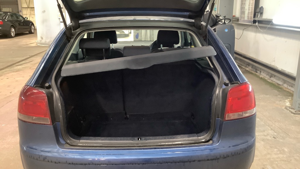 Used Audi A3 2004 for sale - 77084292: Photo 9