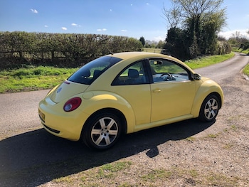 Used Volkswagen Beetle 2007 for sale - 78120859: Photo