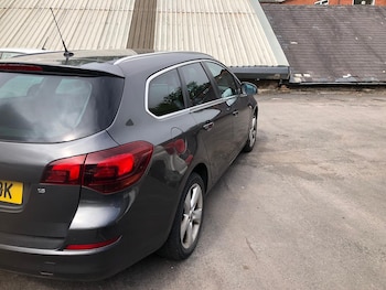 Used Vauxhall Astra 2012 for sale - 78560840: Photo