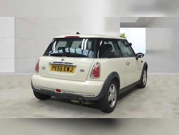 Used MINI Hatch 2005 for sale - 79475202: Photo