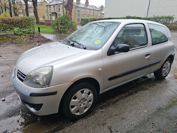 Used Renault Clio 2008 for sale - 76599573: Photo