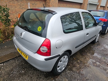 Used Renault Clio 2008 for sale - 76599573: Photo