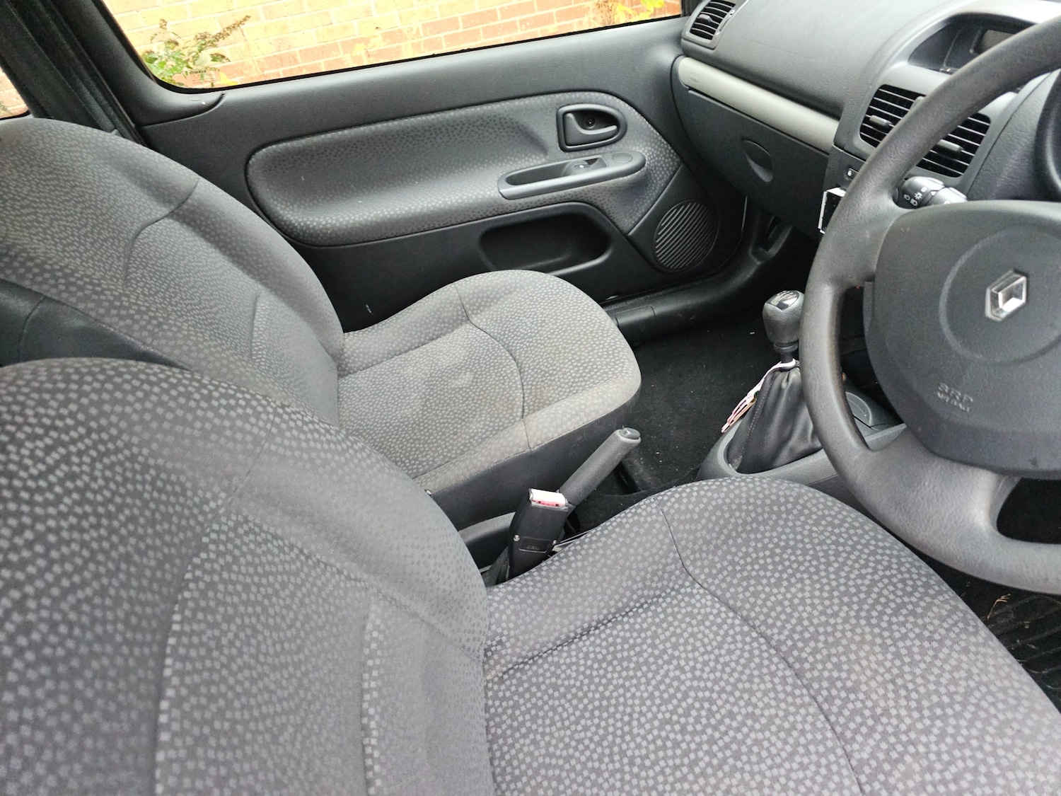 Used Renault Clio 2008 for sale - 76599573: Photo 6