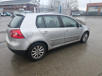 Used Volkswagen Golf 2007 for sale - 77165112: Photo