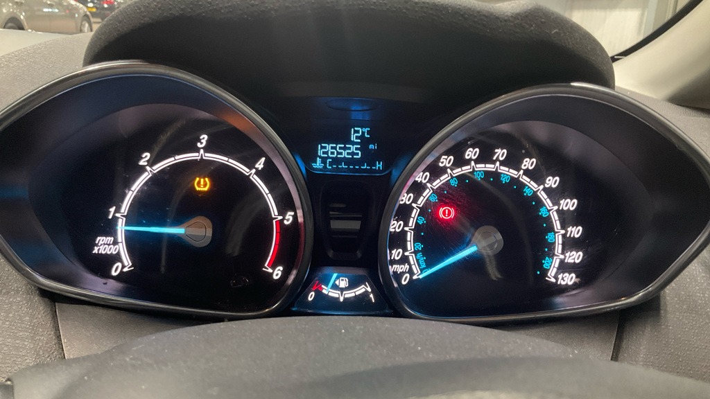 Used Ford Fiesta 2015 for sale - 76527435: Photo 10