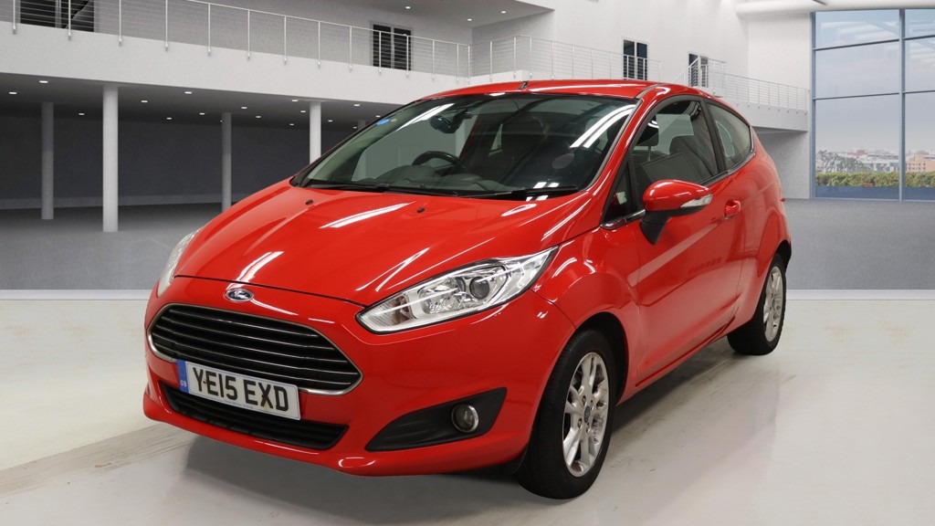 Used Ford Fiesta 2015 for sale - 76527435: Photo 2
