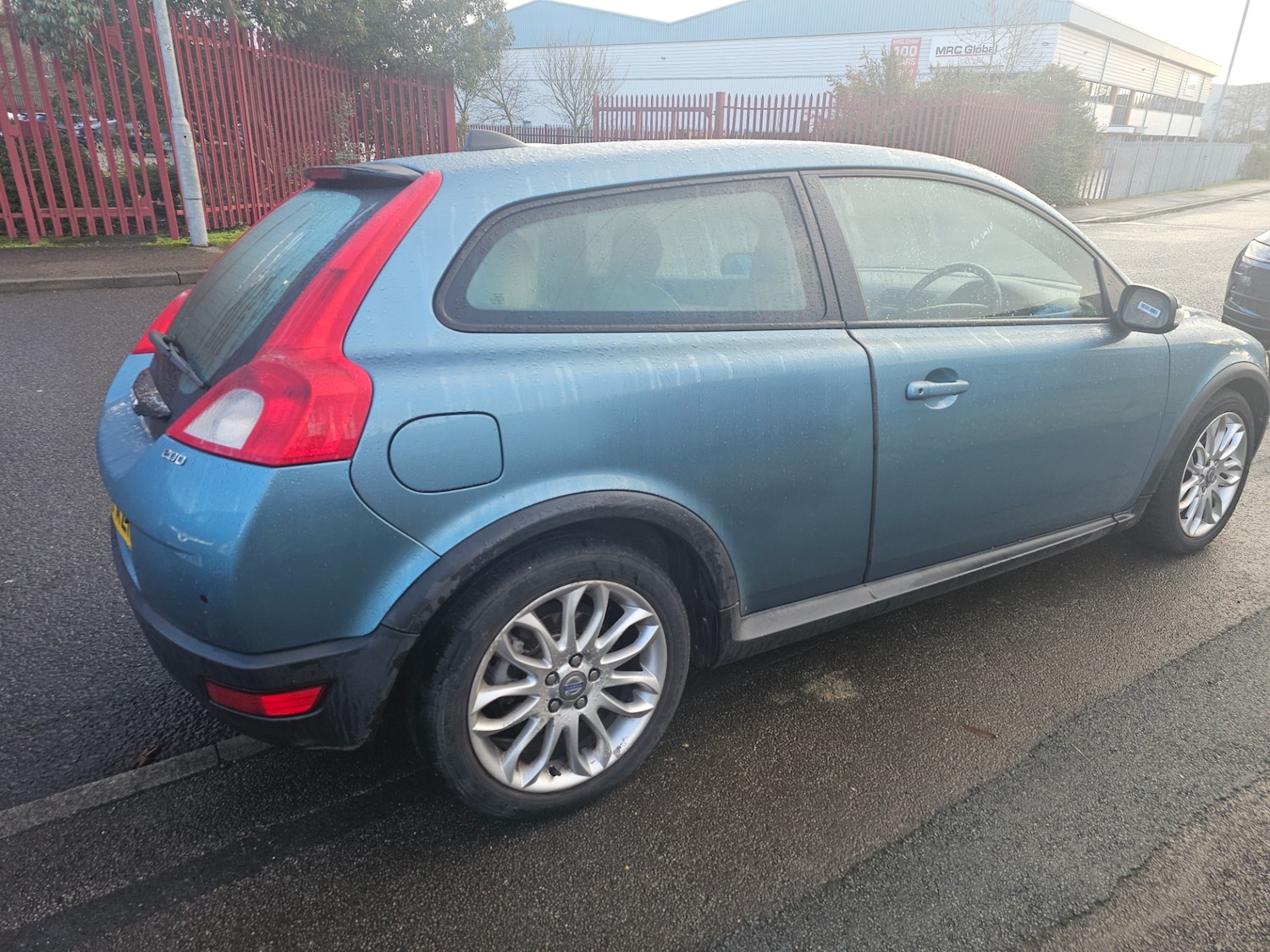 Used Volvo C30 2006 for sale - 77389281: Photo 2