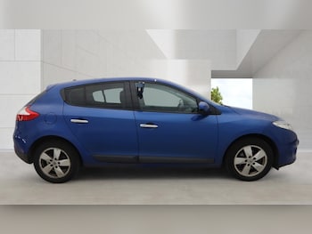 Used Renault Megane 2011 for sale - 78965204: Photo