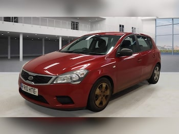 Used Kia Ceed 2010 for sale - 77429650: Photo