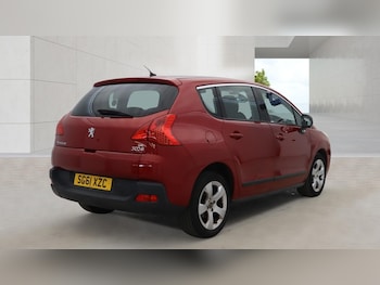 Used Peugeot 3008 2011 for sale - 79121333: Photo