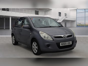 Used Hyundai i20 2009 for sale - 76527466: Photo