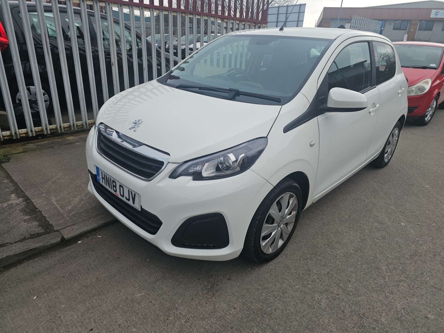 Used Peugeot 108 2018 for sale - 77802630: Photo 2