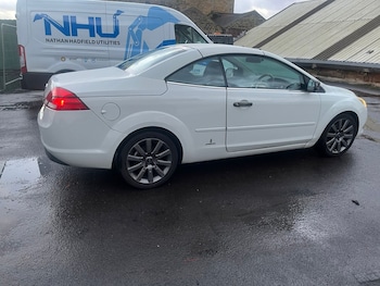 Used Ford Focus CC 2011 for sale - 76751950: Photo