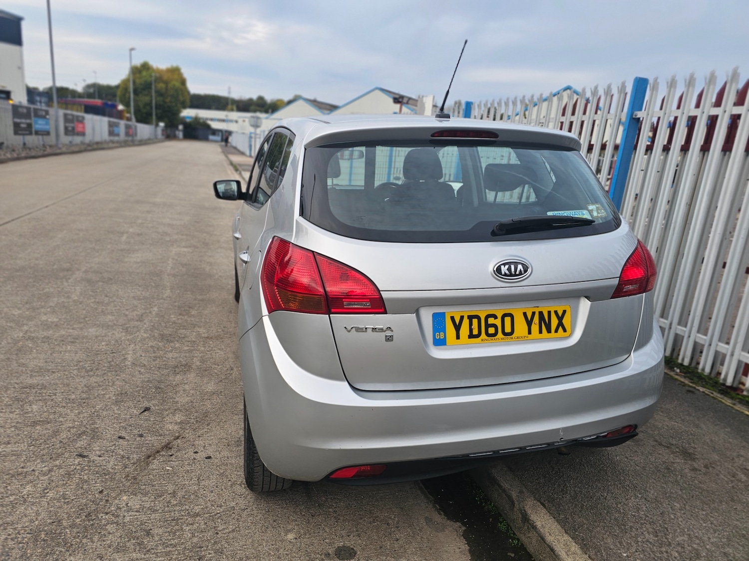 Used Kia Venga 2010 for sale - 76058328: Photo 5
