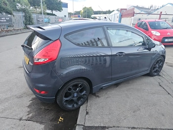 Used Ford Fiesta 2012 for sale - 75938956: Photo
