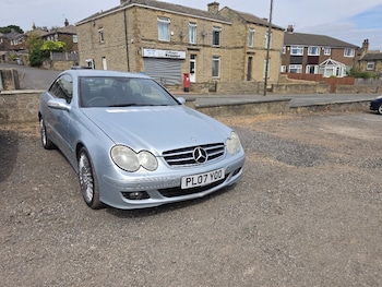 Used Mercedes-Benz CLK 2007 for sale - 79537769: Photo