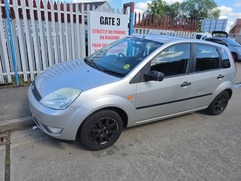 Used Ford Fiesta 2004 for sale - 78841445: Photo