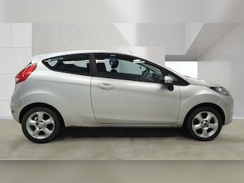 Used Ford Fiesta 2011 for sale - 79475194: Photo