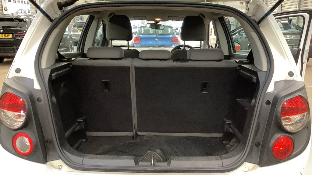 Used Chevrolet Aveo 2012 for sale - 76527469: Photo 9