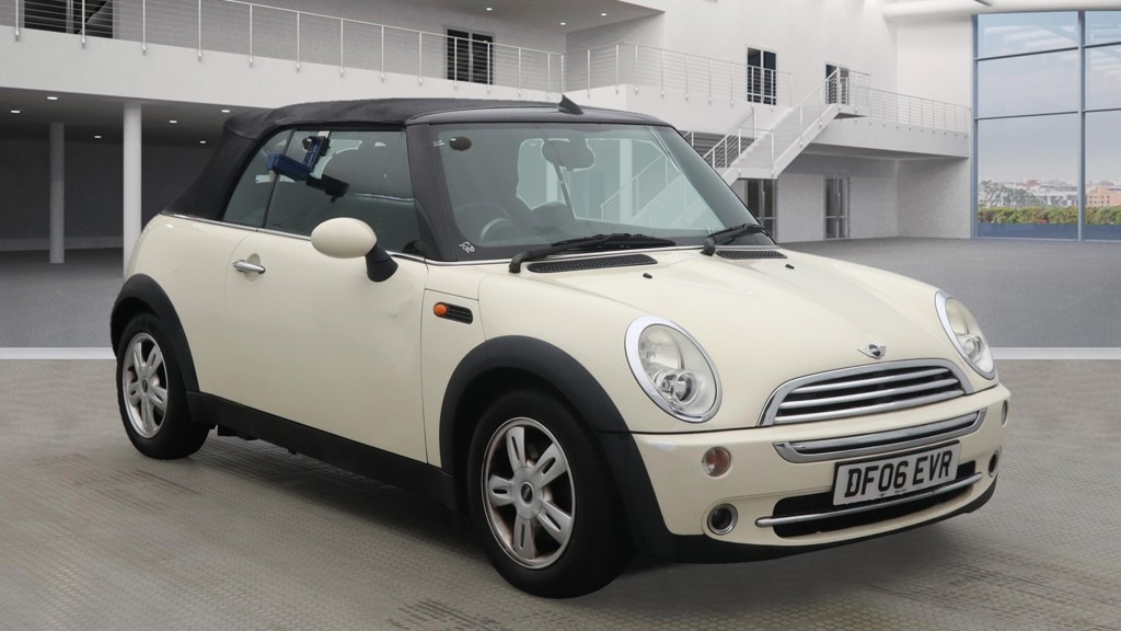Used MINI Convertible 2006 for sale - 76397262: Photo 1