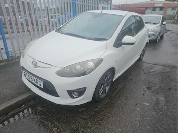 Used Mazda Mazda2 2010 for sale - 75767431: Photo