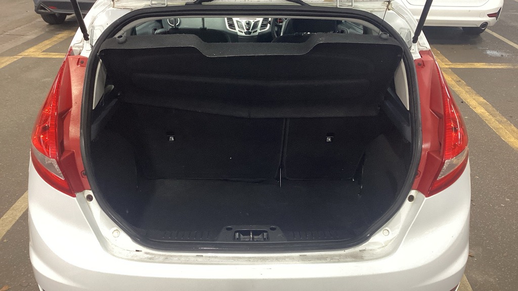 Used Ford Fiesta 2011 for sale - 77020626: Photo 10