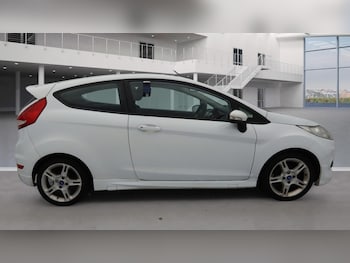 Used Ford Fiesta 2011 for sale - 77020626: Photo