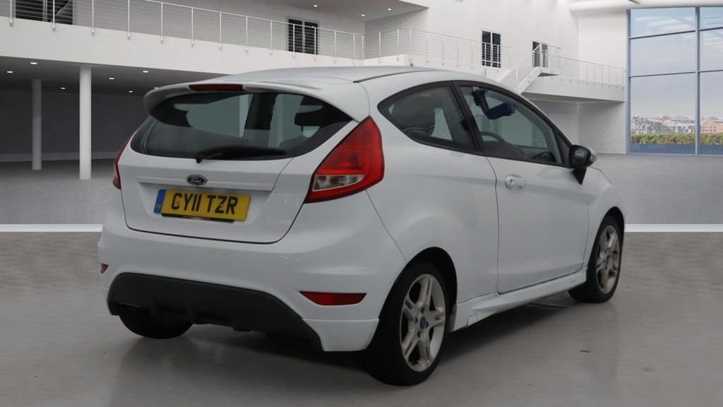 Used Ford Fiesta 2011 for sale - 77020626: Photo 4