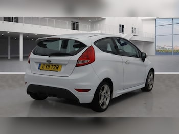 Used Ford Fiesta 2011 for sale - 77020626: Photo