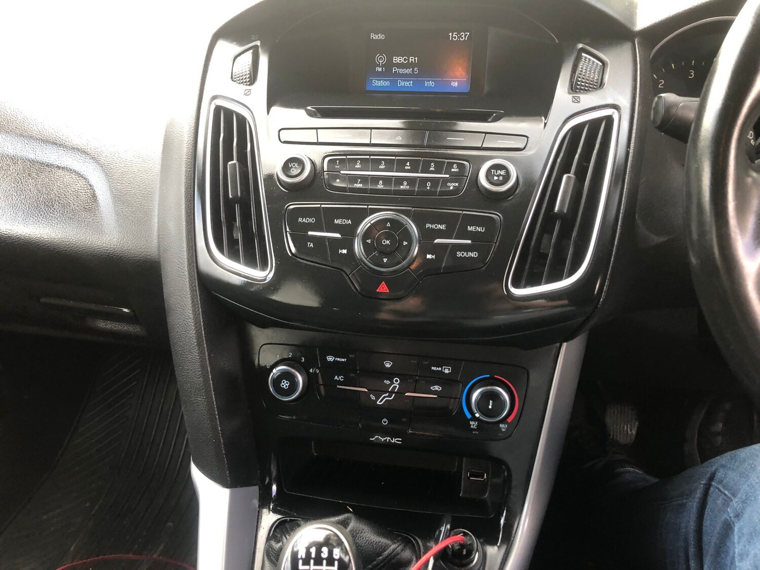 Used Ford Focus 2015 for sale - 75899731: Photo 15