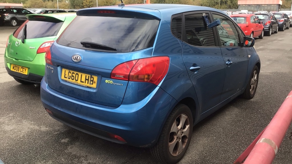 Used Kia Venga 2010 for sale - 76527585: Photo 3